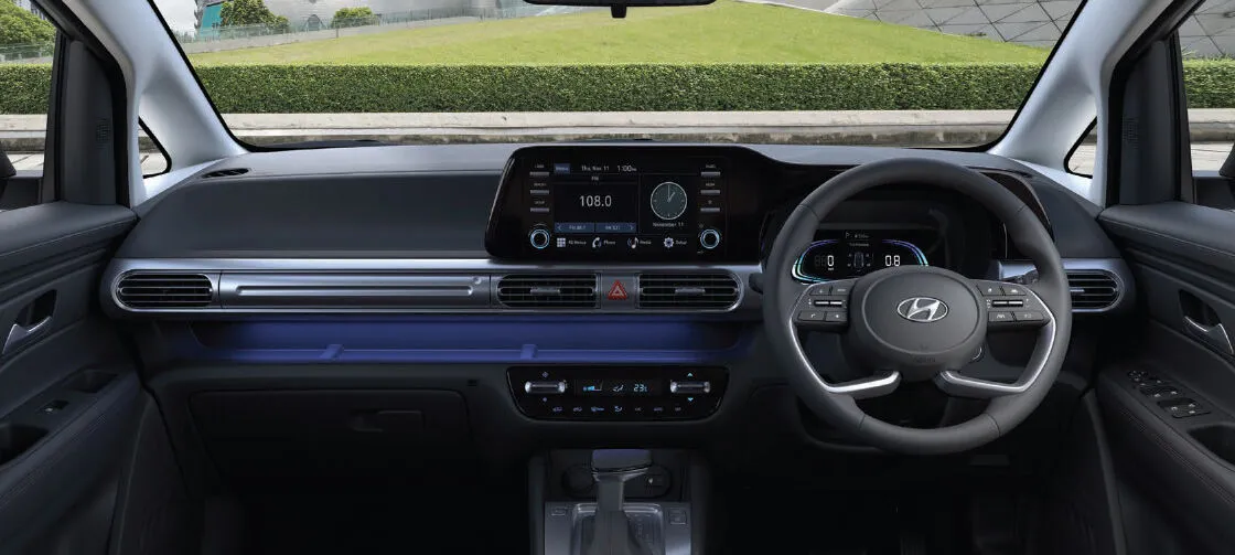 interior hyundai stargazer x highlight