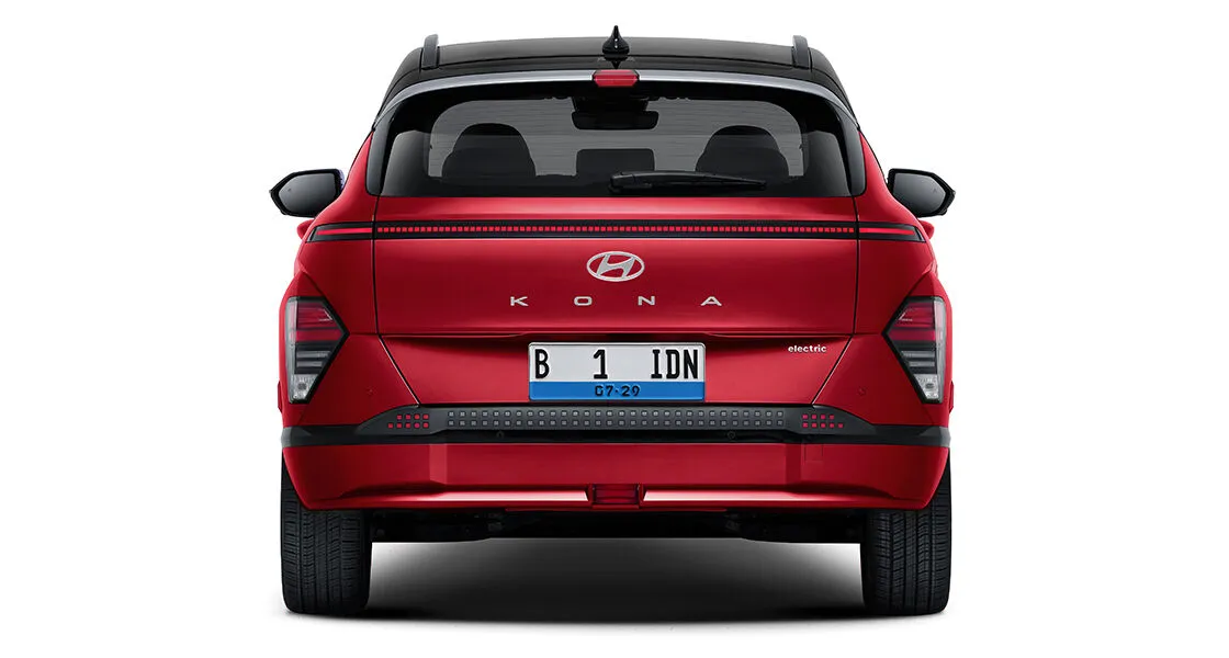 eksterior hyundai kona electric tampak belakang