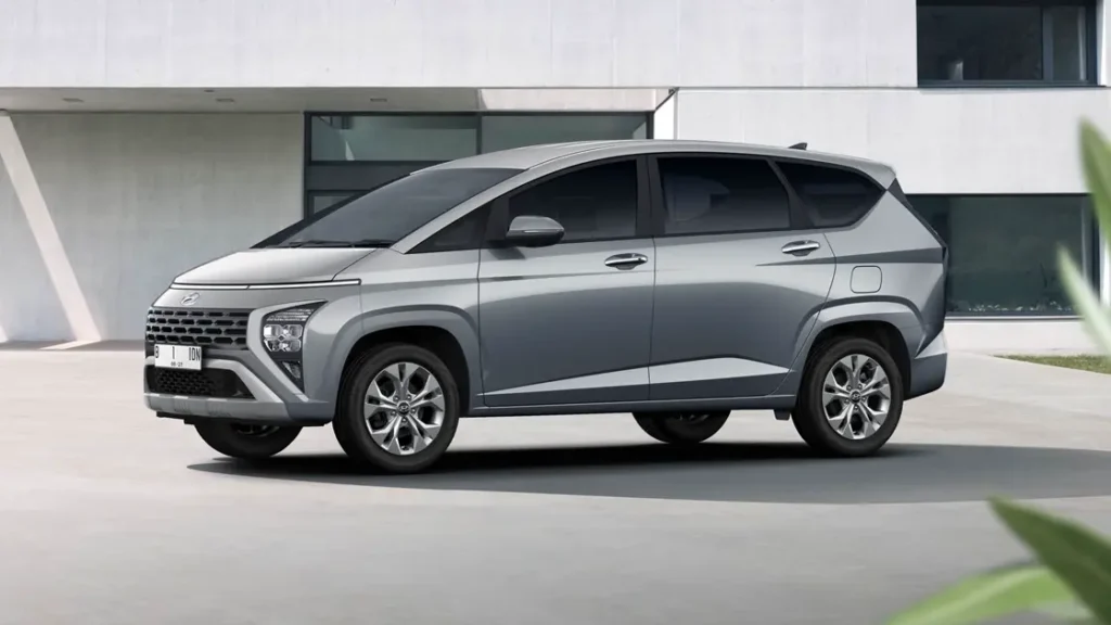 hyundai stargazer essential tech